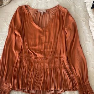 SUPER CUTE AND SILKY BLOUSE
